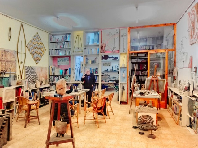 Luis Gueilburt en su estudio